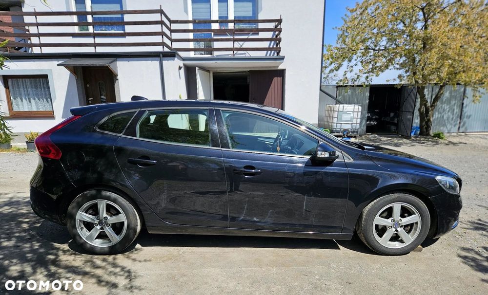 Volvo V40 - 10