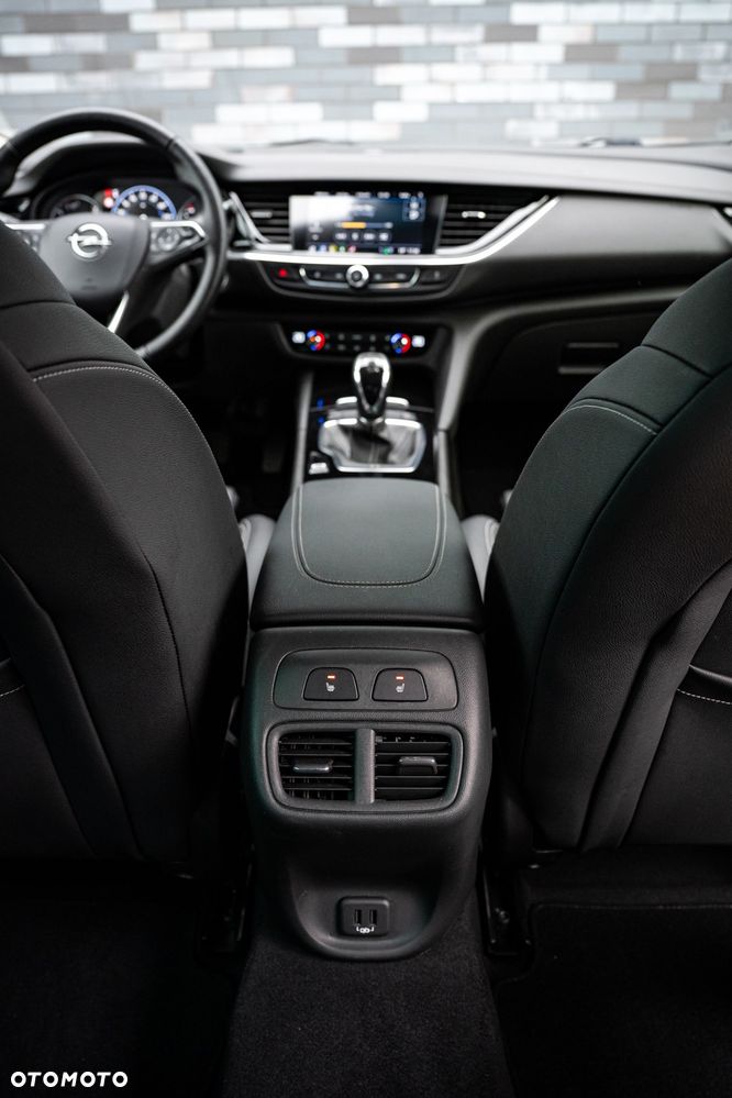 Opel Insignia 1.6 CDTI Exclusive S&S - 20