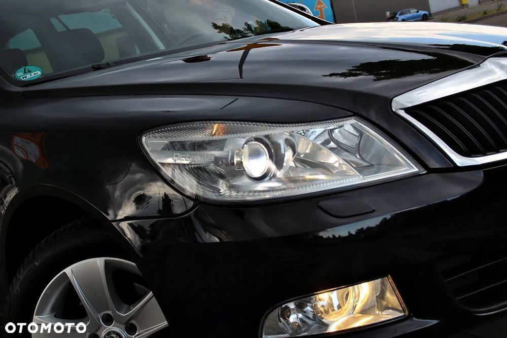 Skoda Octavia 1.8 TSI FAMILY - 1