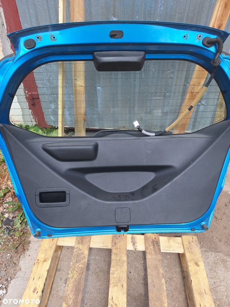 osłona klapy bagażnika  HONDA JAZZ lll - 3