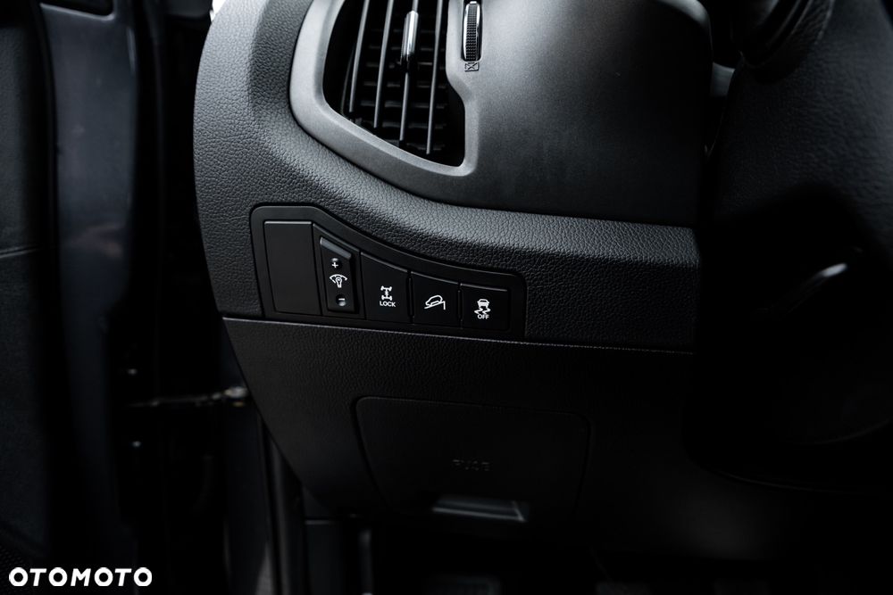 Kia Sportage 2.0 CRDI L - 28