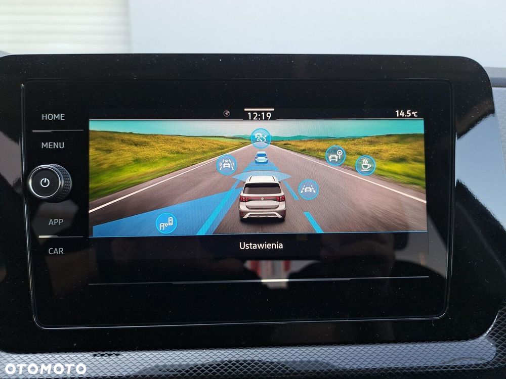 Volkswagen T-Cross - 34