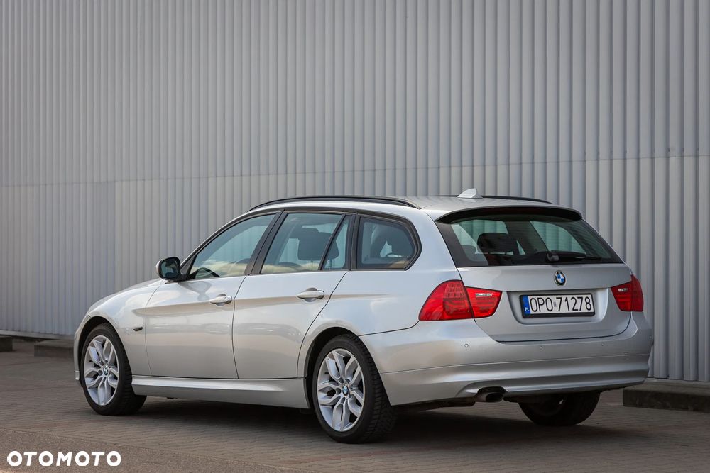 BMW Seria 3 318d DPF - 3
