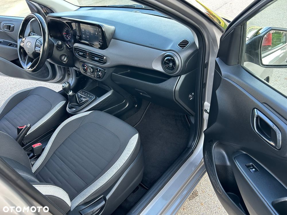 Hyundai i10 - 15