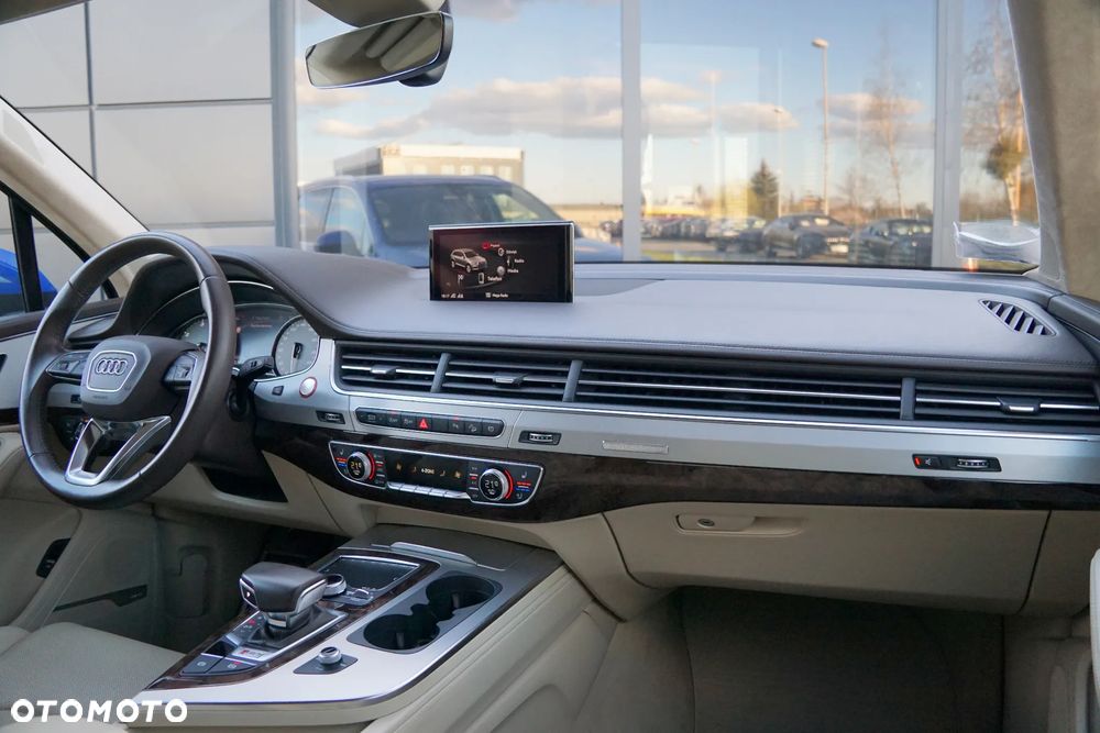 Audi SQ7 4.0 TDI Quattro Tiptronic - 38