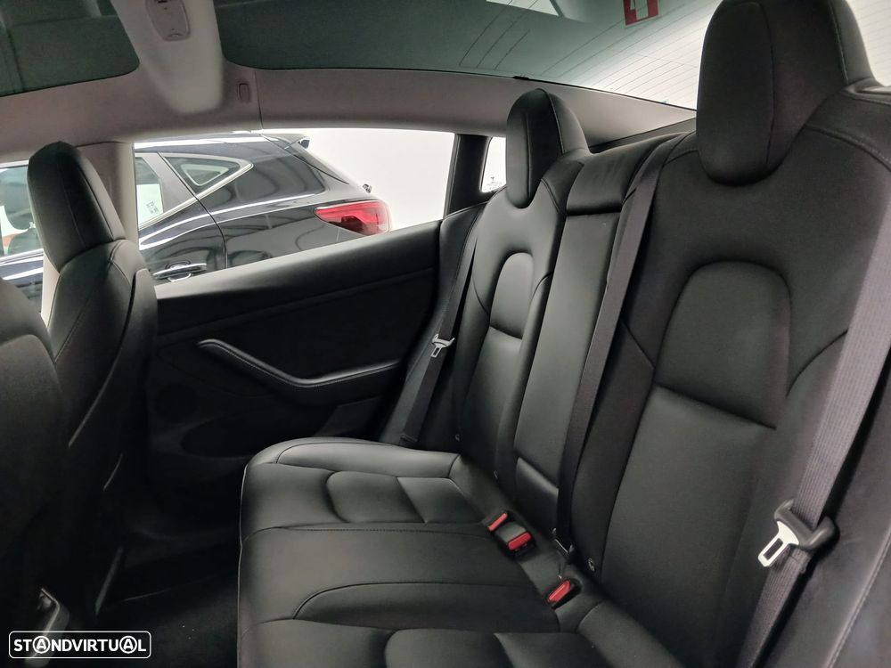 Tesla Model 3 Standard RWD - 9
