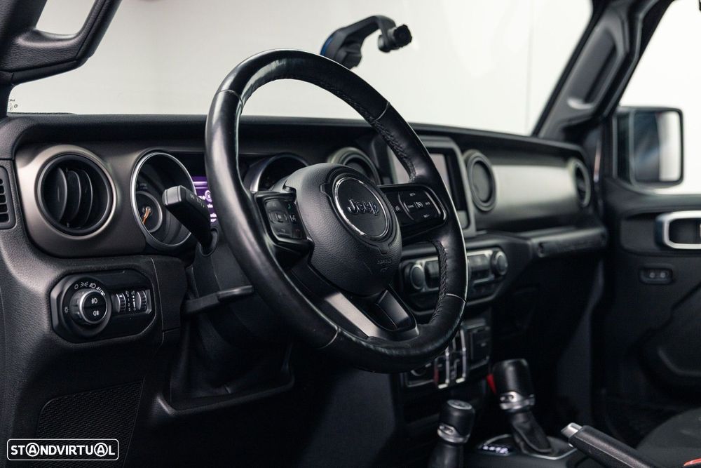 Jeep Wrangler Unlimited 2.2 CRD Sport AT - 43