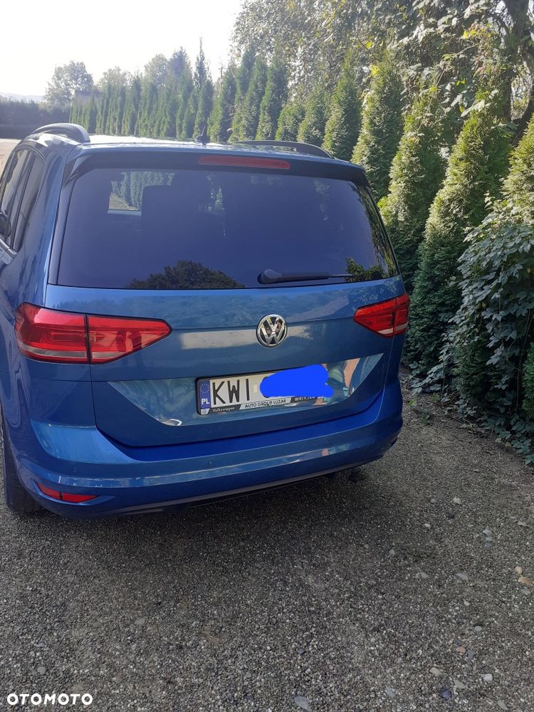 Volkswagen Touran - 2