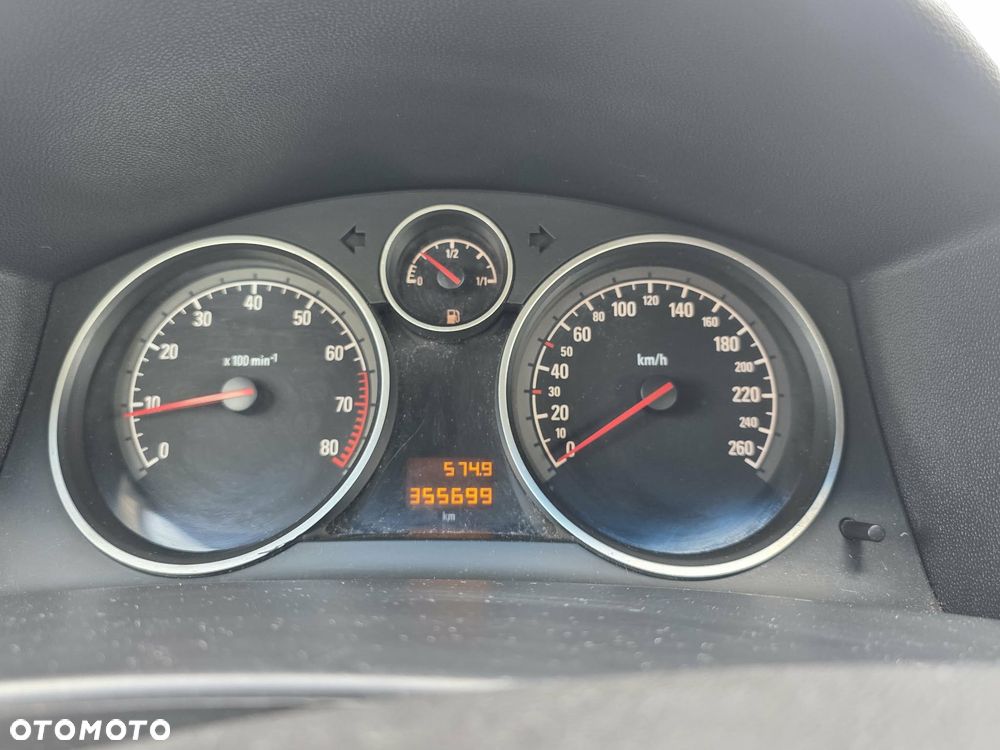 Opel Astra 1.6 Cosmo - 4