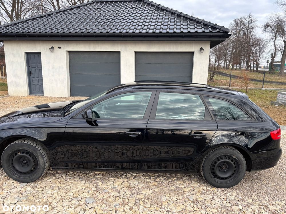 Audi A4 Avant 2.0 TDI - 11