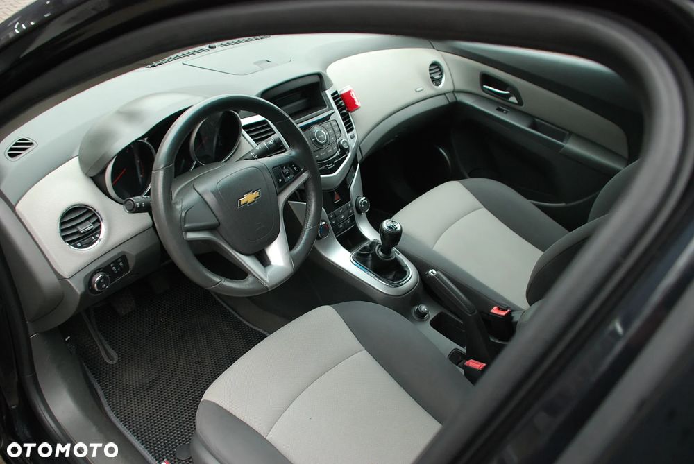 Chevrolet Cruze 2.0 VDCi LS - 13