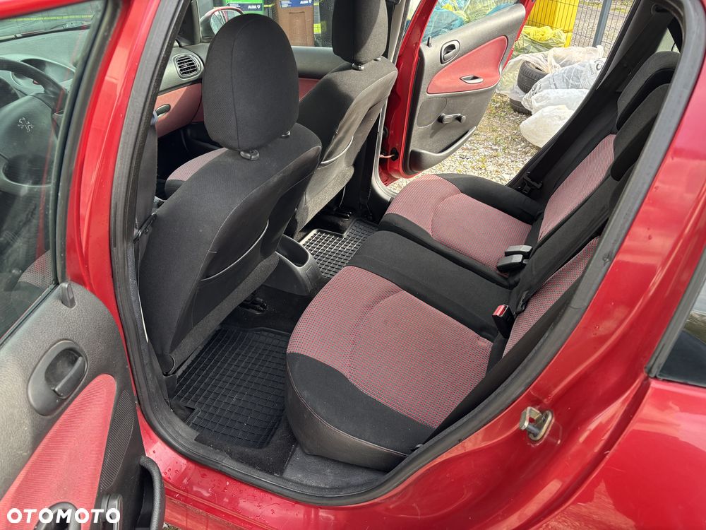 Peugeot 206 1.1 X-Line - 14