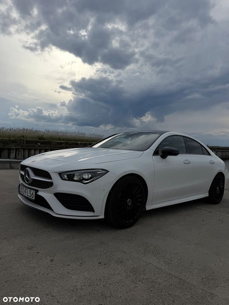 Mercedes-Benz CLA 220 4-Matic AMG Line 7G-DCT - 14