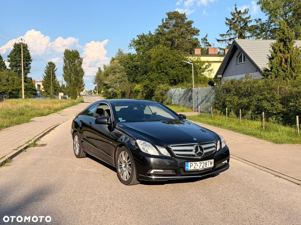 Mercedes-Benz Klasa E 250 CGI BlueEFFICIENCY Automatik Avantgarde - 2