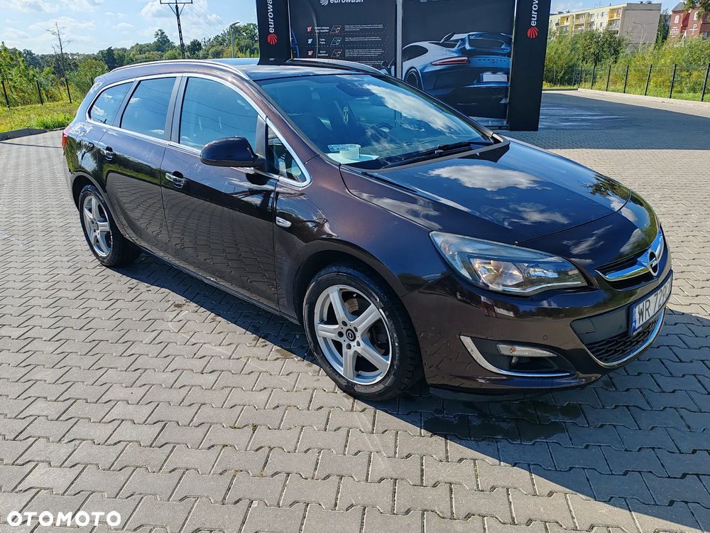 Opel Astra 1.6 T Cosmo - 3