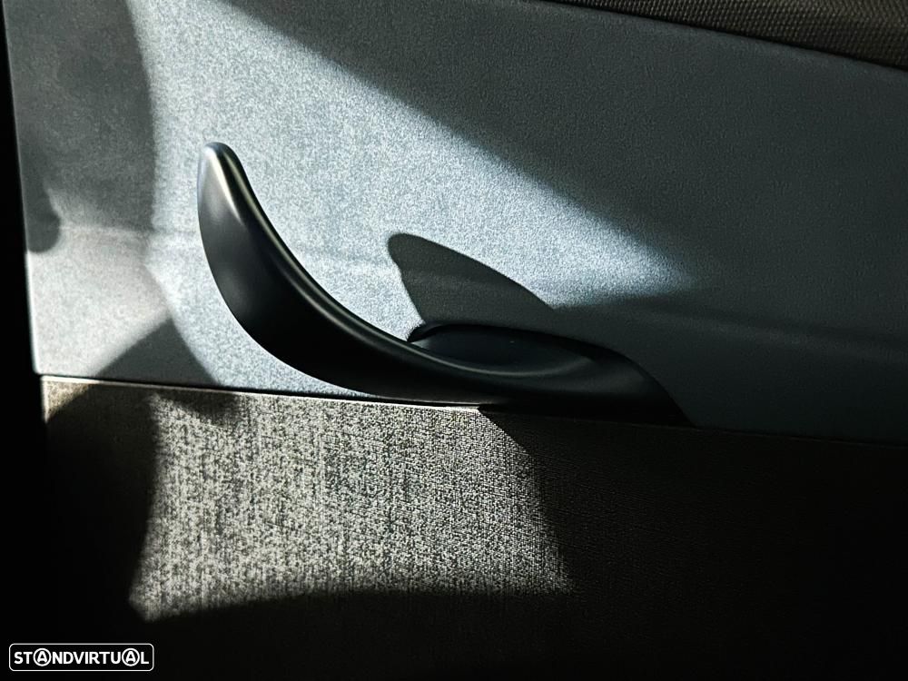 BYD Dolphin 60.4 kWh Design - 26