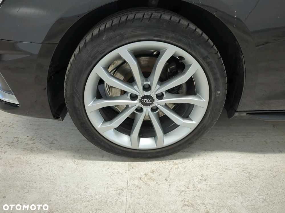 Audi A4 Limousine 35 TFSI mHEV Advanced S tronic - 5