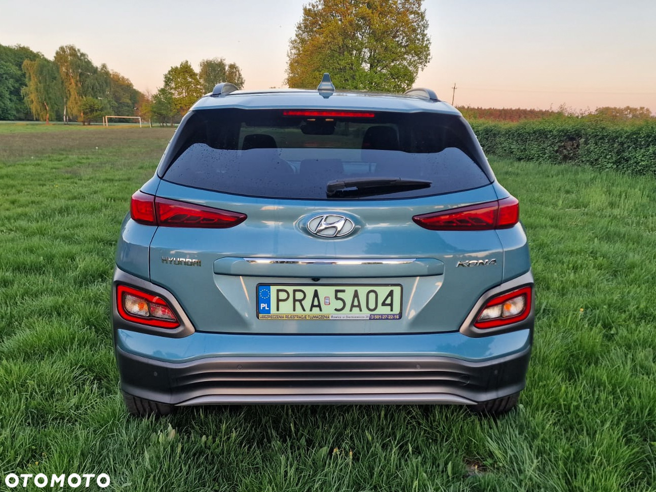 Hyundai Kona EV Premium - 2