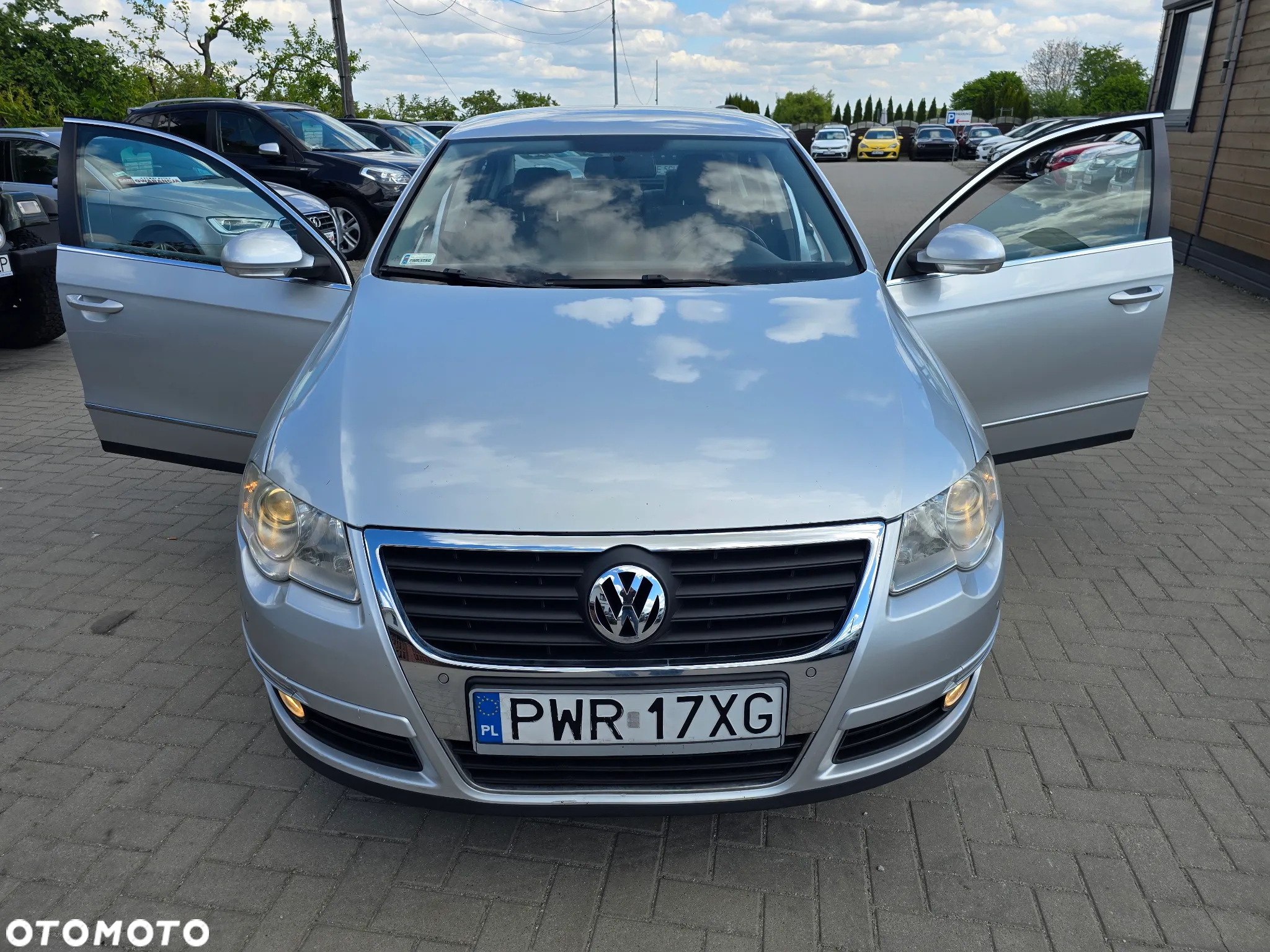 Volkswagen Passat - 22