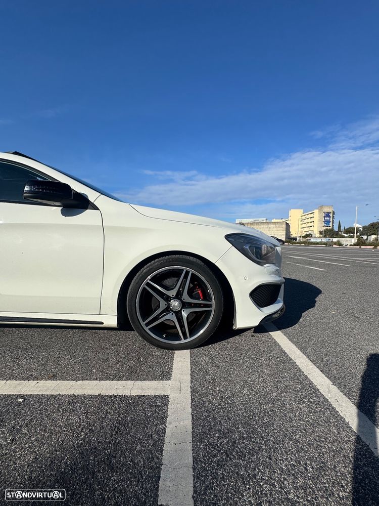 Mercedes-Benz CLA 220 d 7G-DCT AMG Line - 6