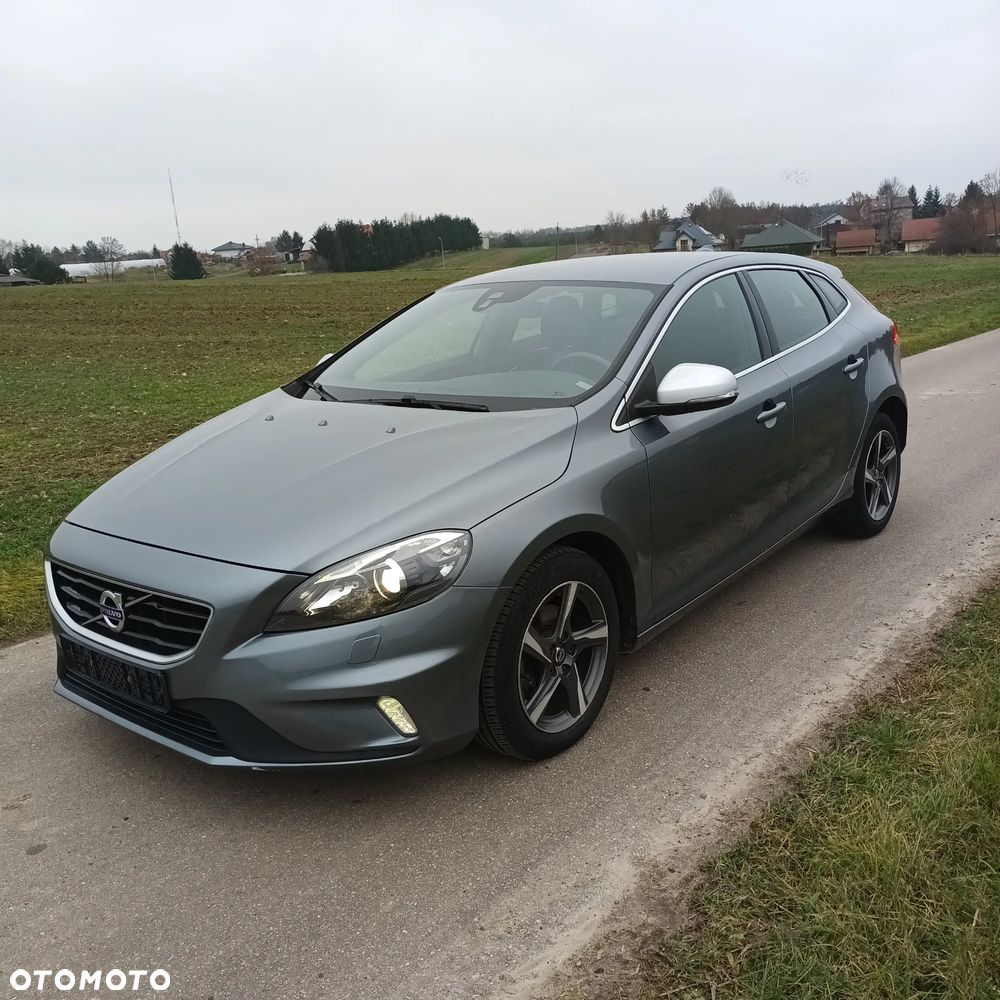 Volvo V40 D2 RDesign - 1