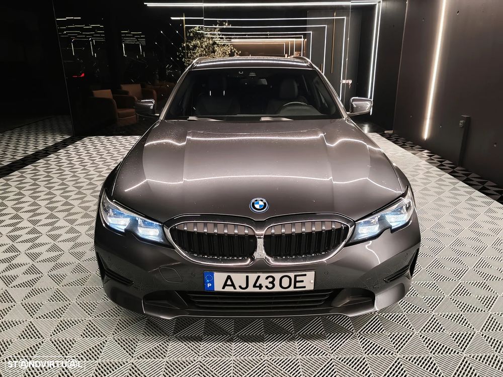 BMW 320 e Line Sport Auto - 10