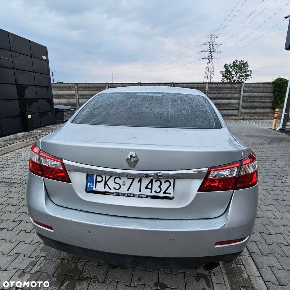 Renault Latitude - 9