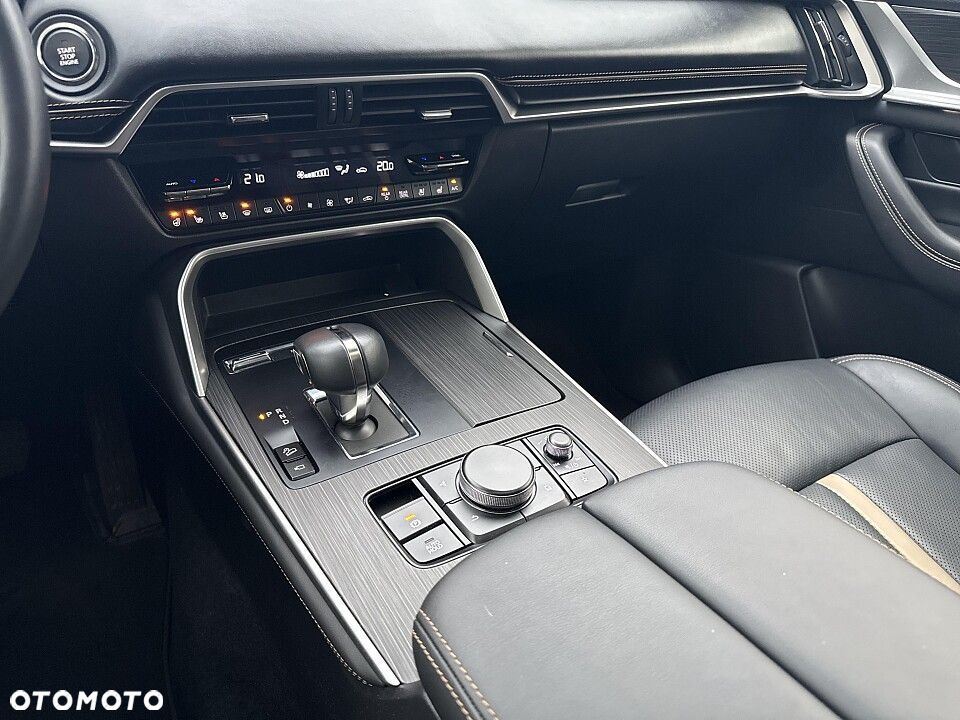 Mazda CX-80 e-SKYACTIV-D 254 M HYBRID AWD HOMURA PLUS - 11