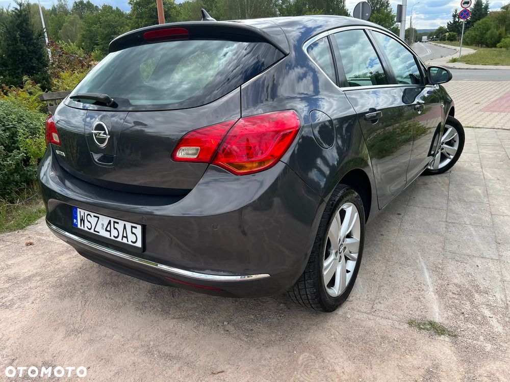 Opel Astra 1.4 Turbo Innovation - 8
