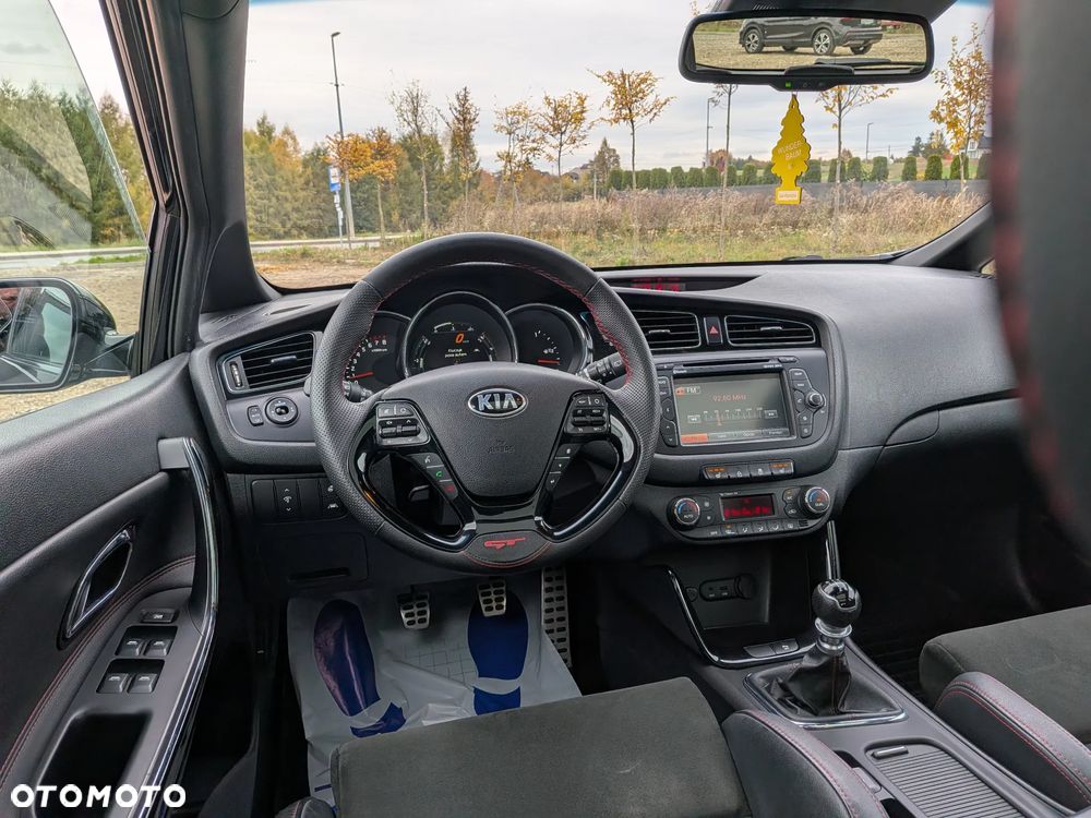 Kia Ceed 1.6 T-GDI GT XL - 6