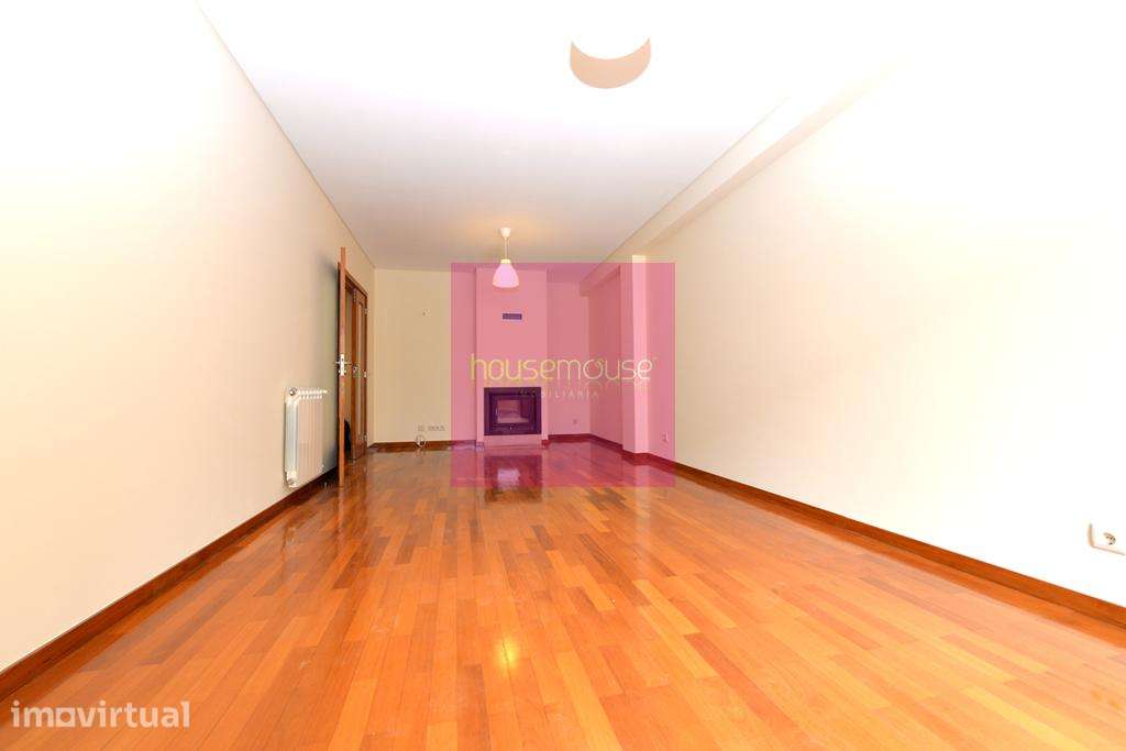 Apartamento T3 c/ eletrodomésticos - Grande imagem: 2/12