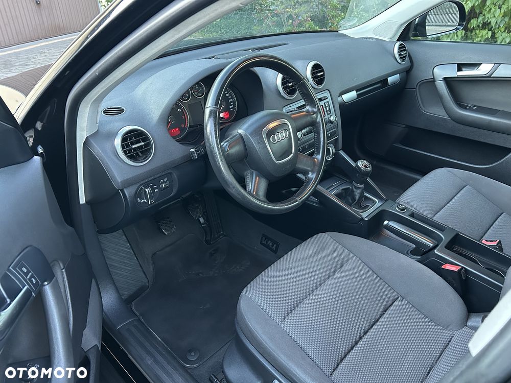 Audi A3 Sportback - 5