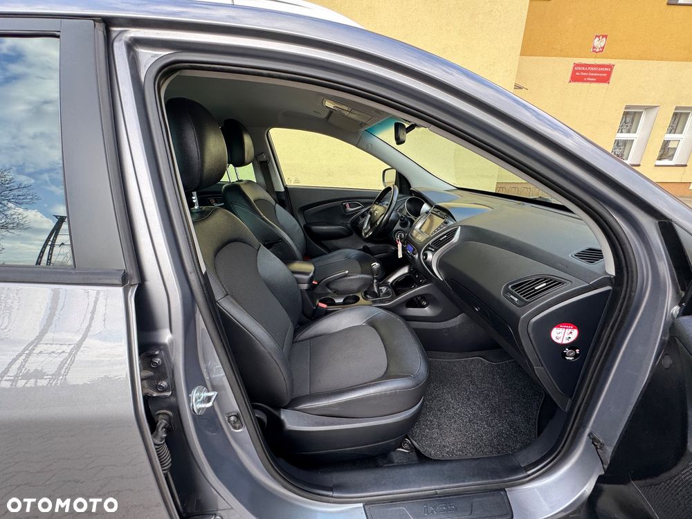 Hyundai ix35 1.7 CRDi Premium 2WD - 11