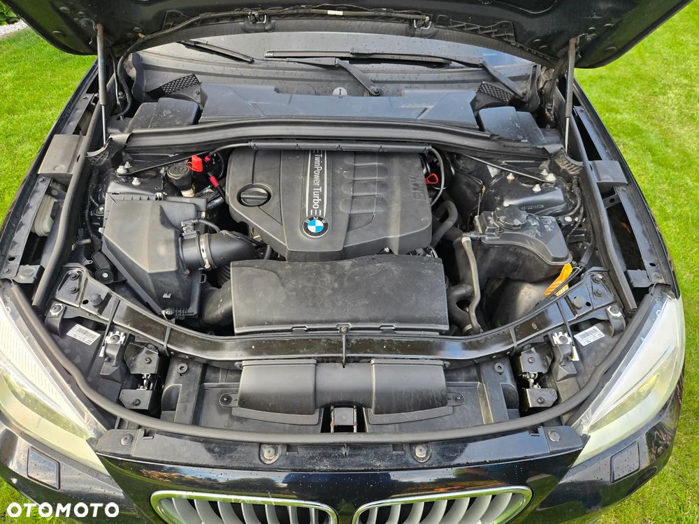 BMW X1 sDrive18d xLine - 23