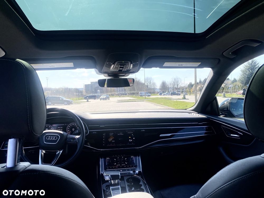 Audi Q8 SUV TFSI quattro 250 kW tiptronic - 16