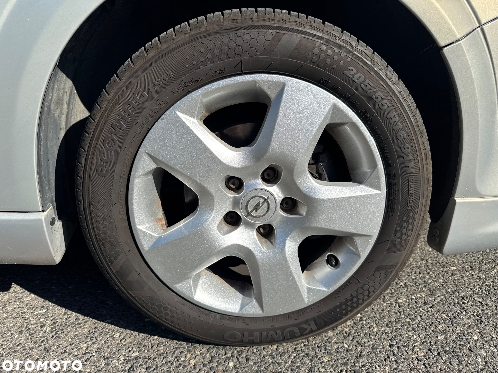 Opel Astra III 1.6 Essentia EasyTronic - 10