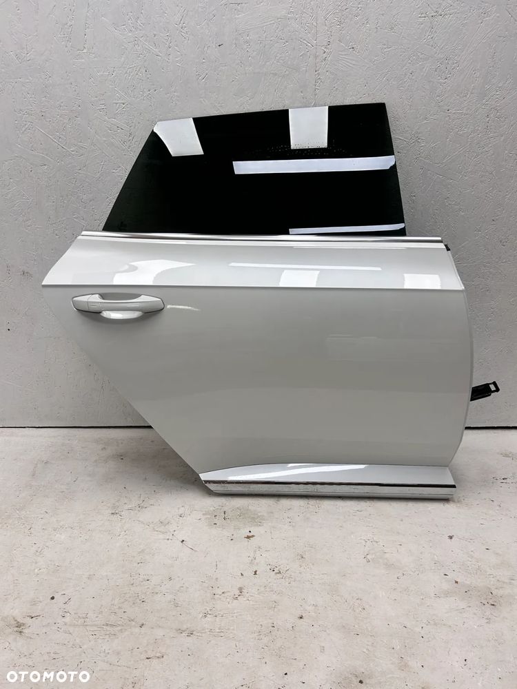 VW Arteon LIFT 2024 Shooting brake DRZWI TYŁ TYLNIE Prawe L0K1 ELEGANCE - 1