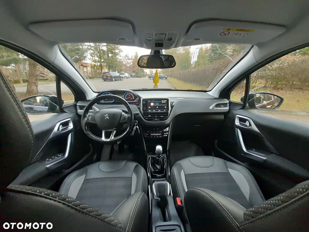 Peugeot 2008 1.5 BlueHDi Allure - 12