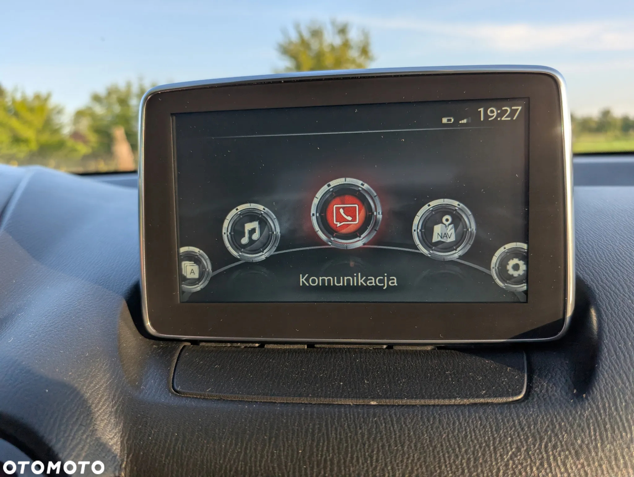 Mazda 2 1.5 Skyenergy - 12