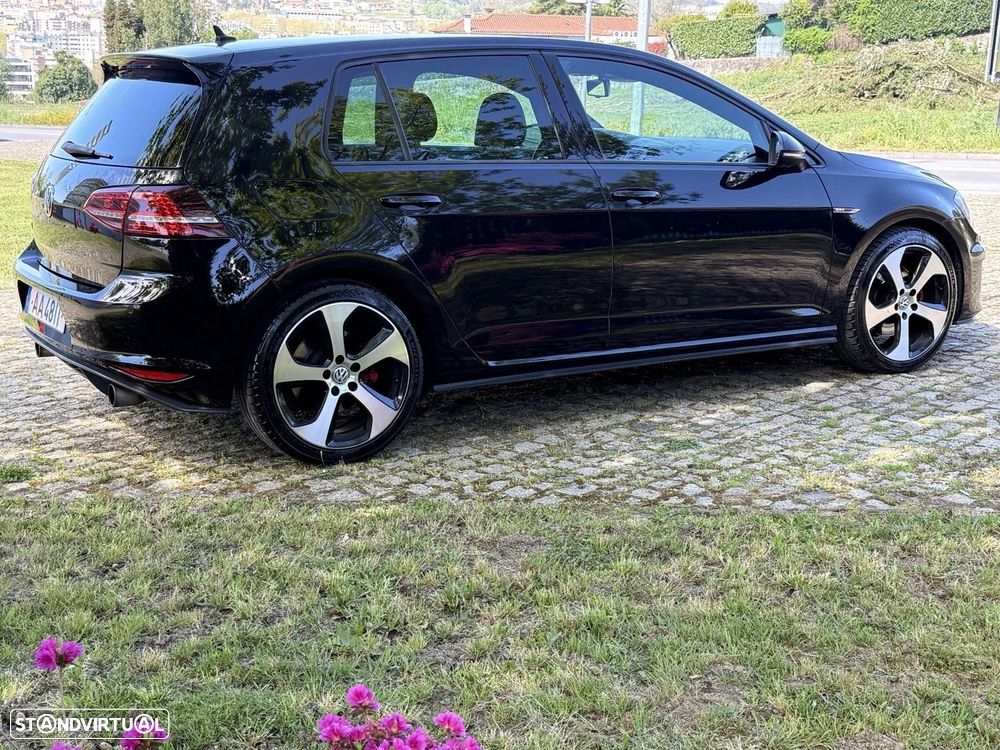 VW Golf 2.0 TSi GTi DSG - 10