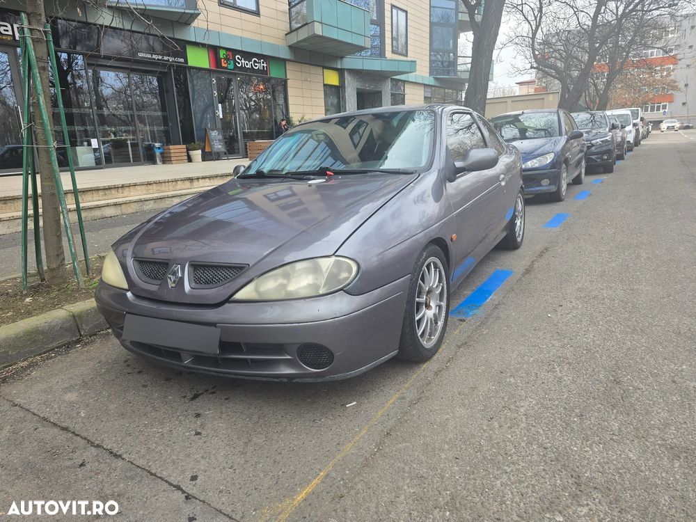 Renault Megane - 1