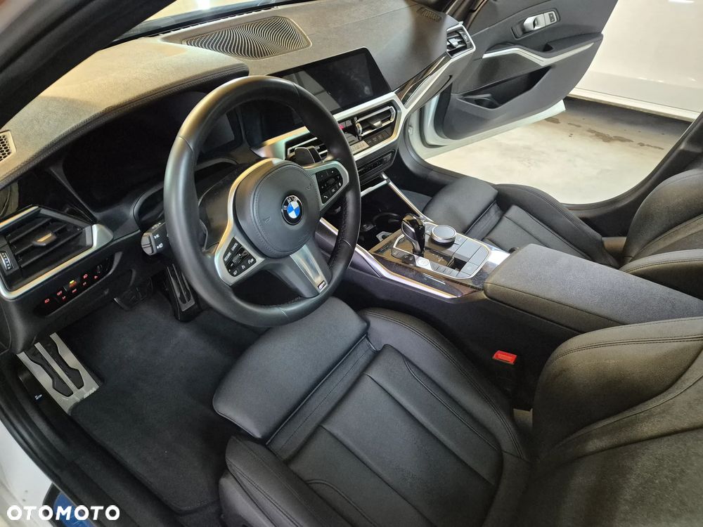 BMW Seria 3 - 8