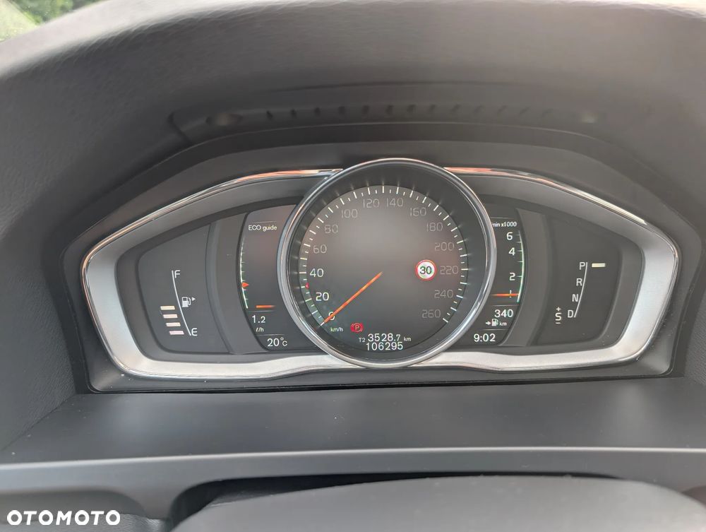 Volvo V60 - 15