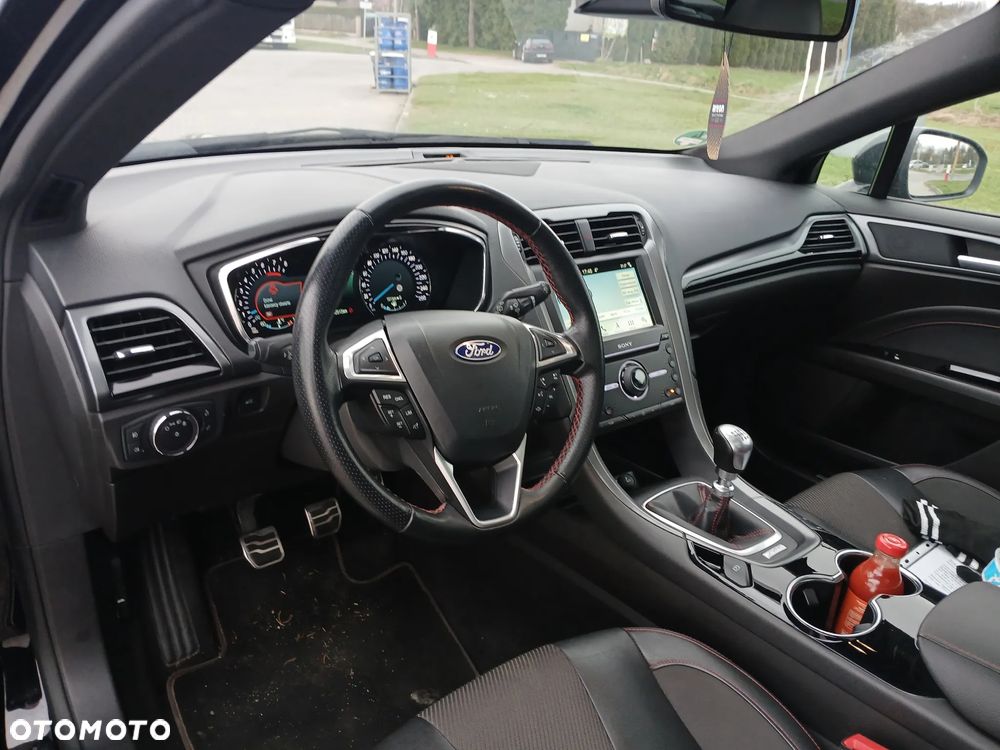 Ford Mondeo 1.5 EcoBoost ST-Line X - 13