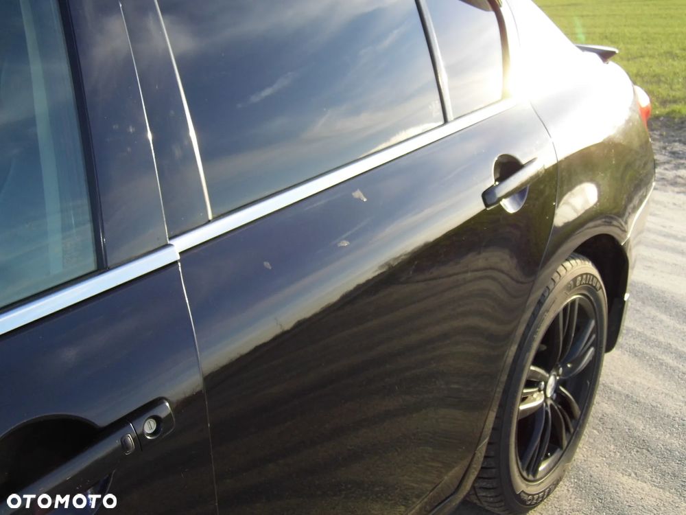 Infiniti G G37 AWD - 15