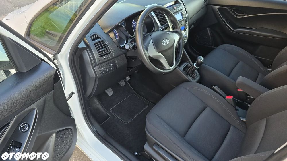 Hyundai ix20 - 17