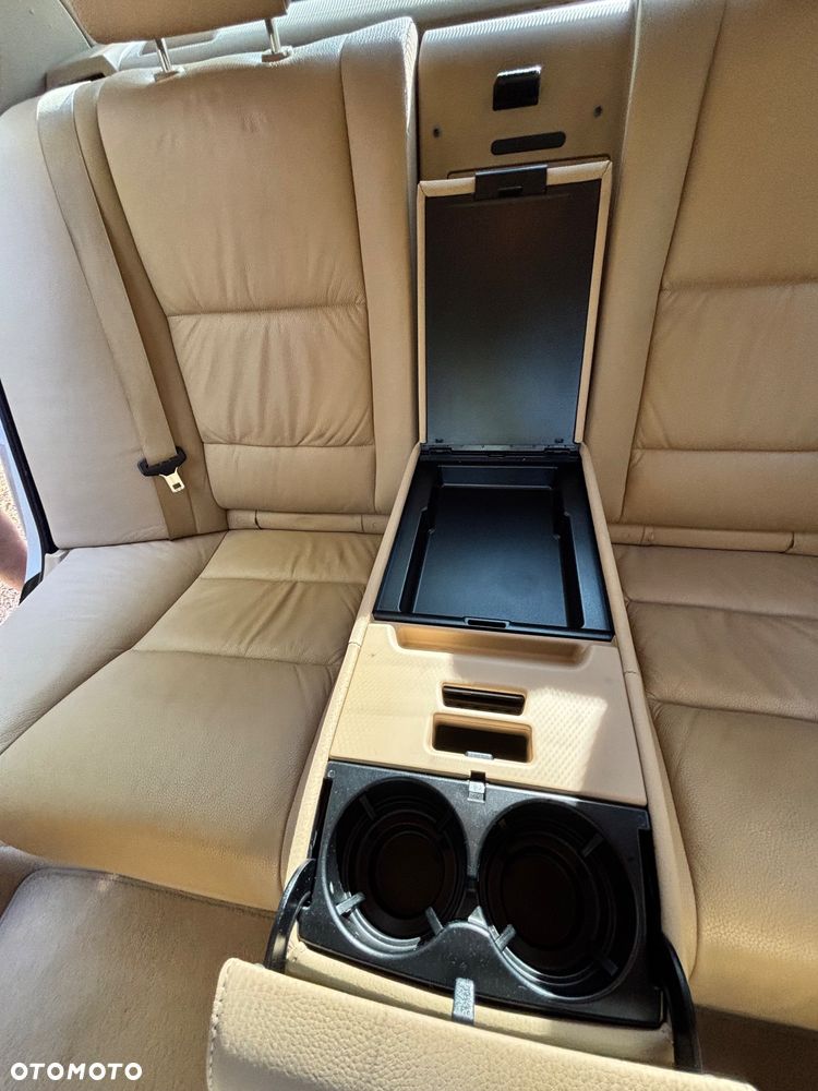 BMW Seria 5 - 28