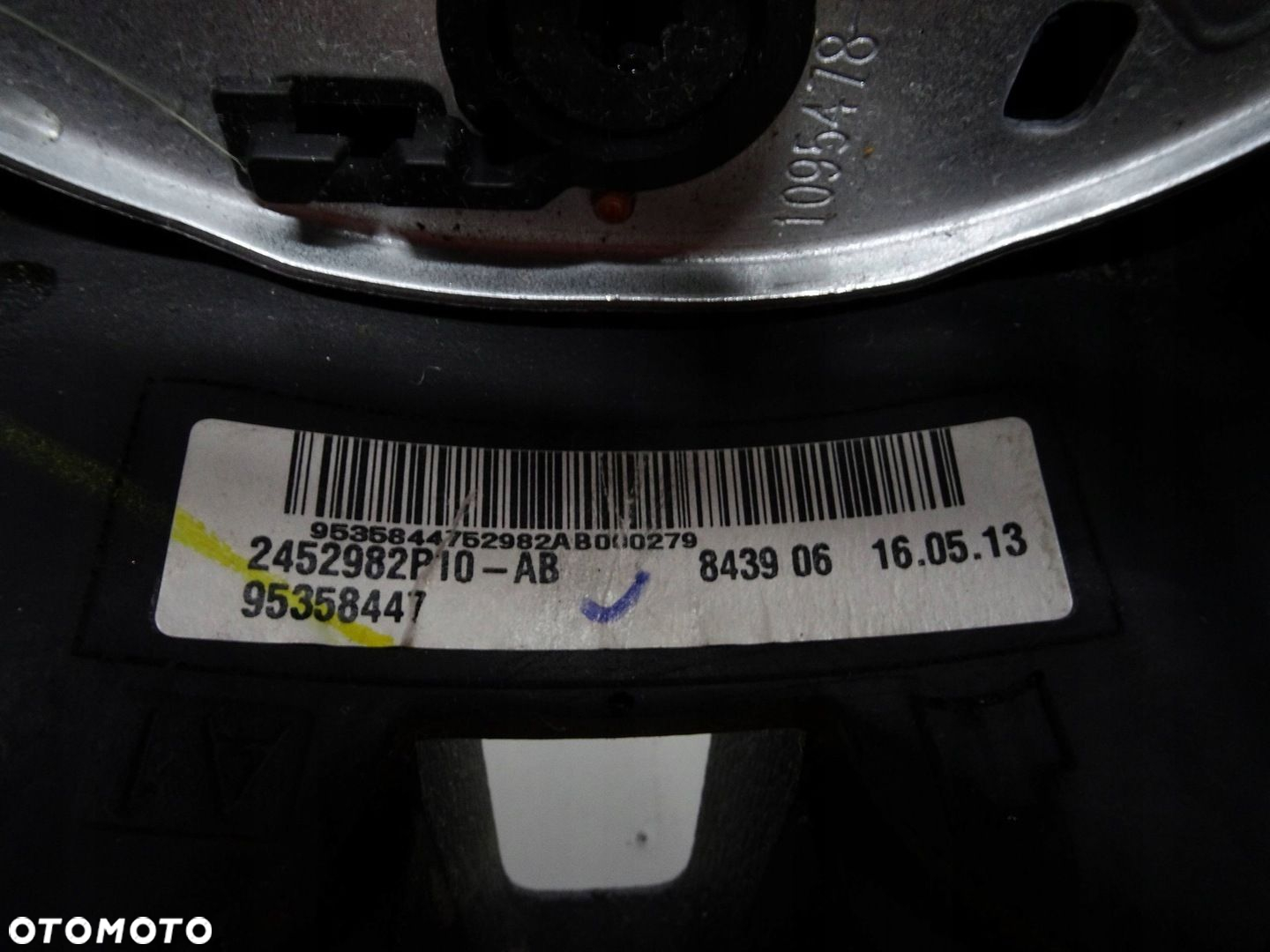 CHEVROLET AVEO T300 - KIEROWNICA - 10
