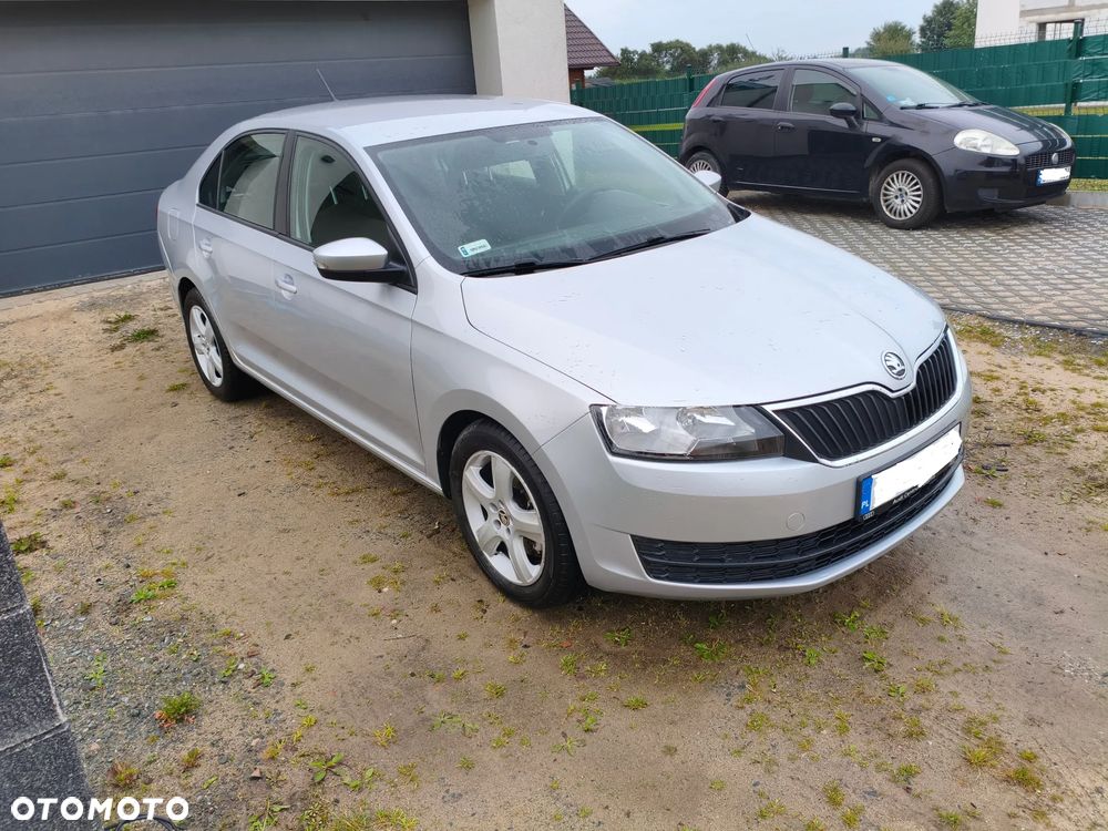 Skoda RAPID 1.2 TSI Active - 14