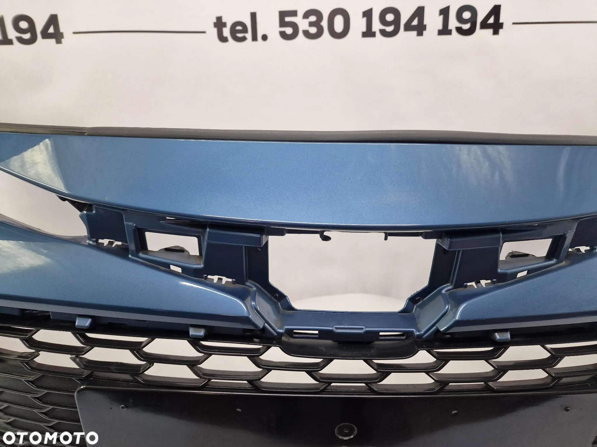 TOYOTA COROLLA XII E21 18- ZDERZAK PRZEDNI PRZÓD NA SPRYSKI + 6X PDC + KRATKA ŚRODKOWA , KOLOR BŁĘKITNY METALIK , NR 52119-02P40 / 52119-02S20 , NR AUKCJI NZ938 - 14
